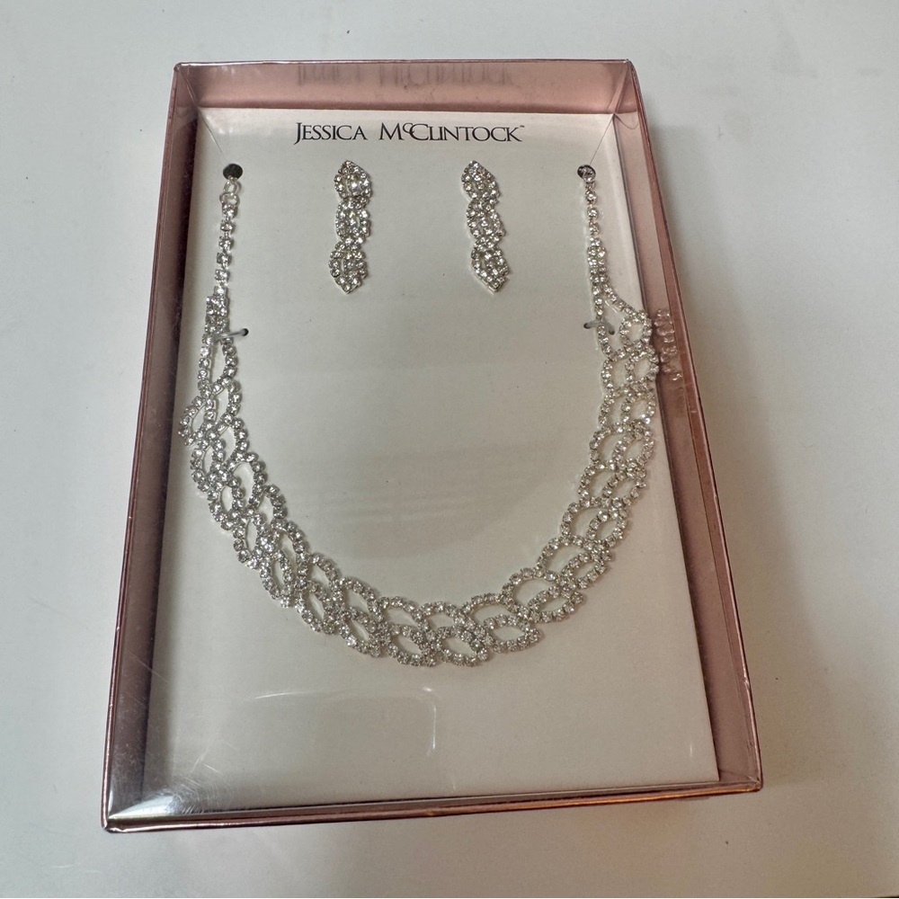 NWT. Jessica McClintock Necklace and Earring Set
rhinestone jewelry set